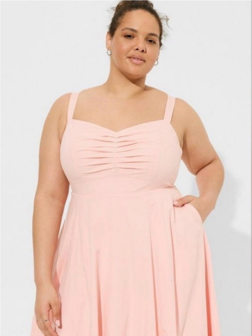 NWT Torrid Midi Poplin Fit & Flare Dress - Impatient Pink
IMPATIENT PINK